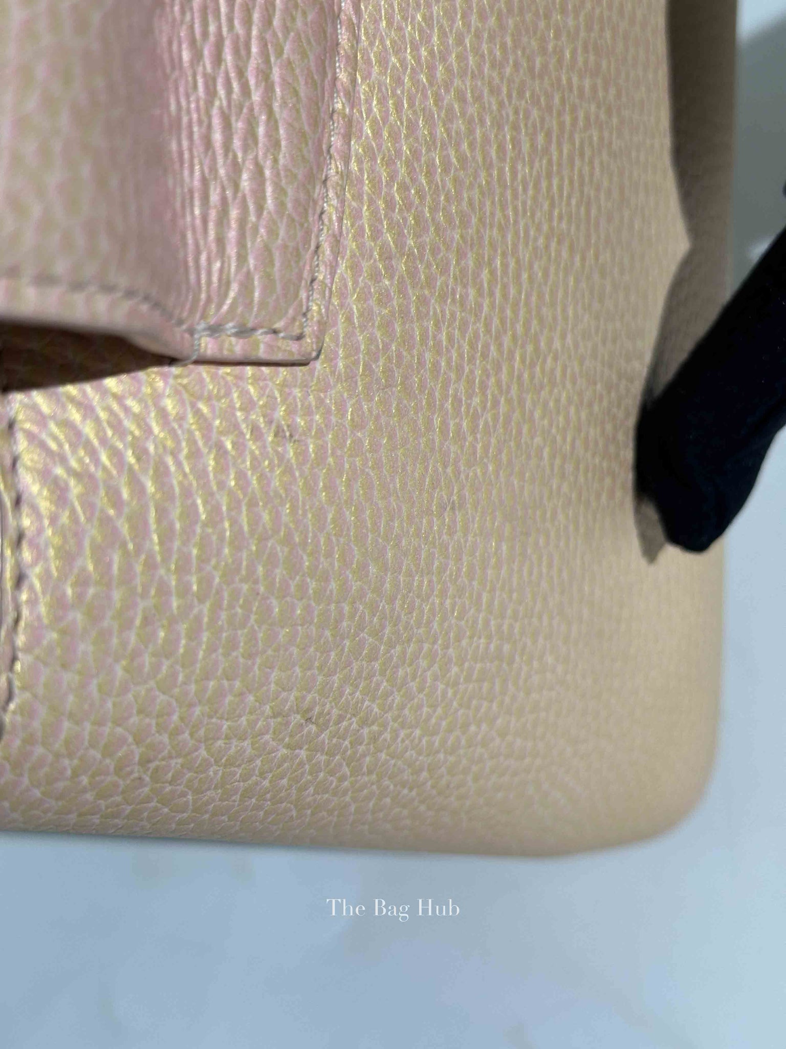 Louis Vuitton Metallic Pink Yellow Leather Seashell Capucines BB Bag