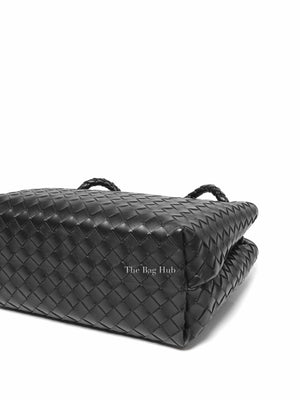 Bottega Veneta Black Leather Andiamo Medium Bag