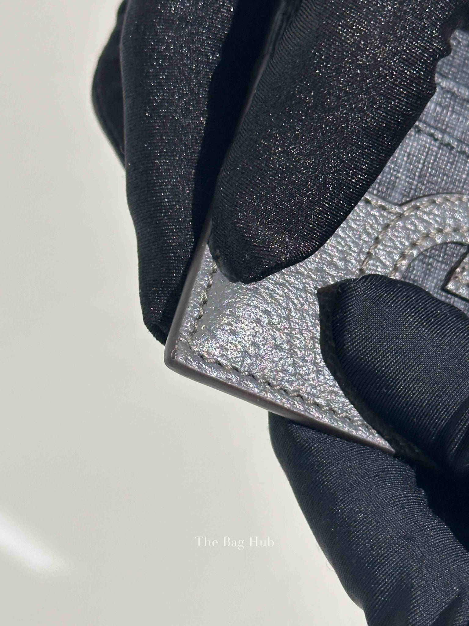Gucci Black/Gray Cut-out Interlocking G Coin Wallet