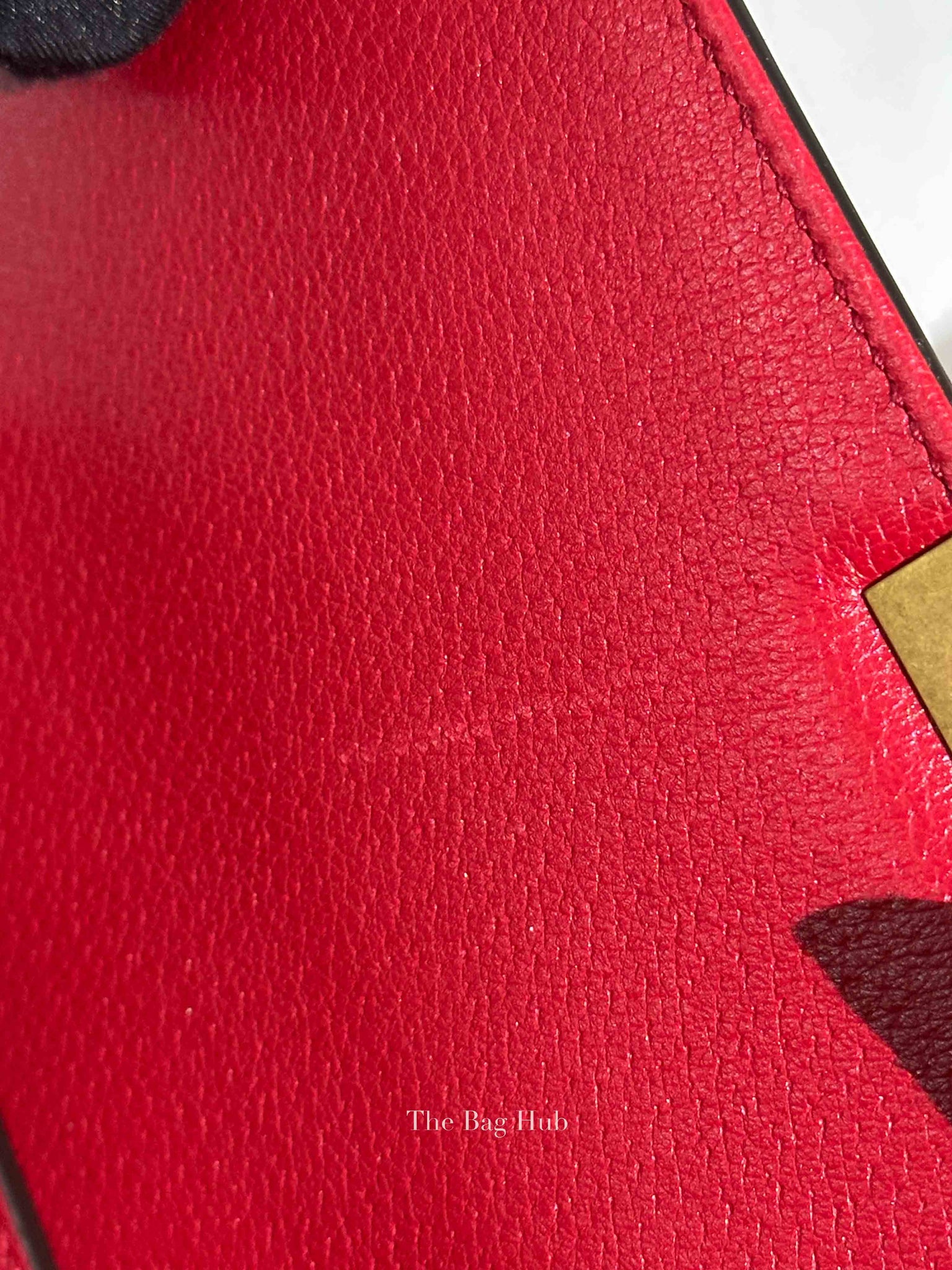 Gucci Red GG Supreme Monogram Medium Queen Margaret Shoulder Bag