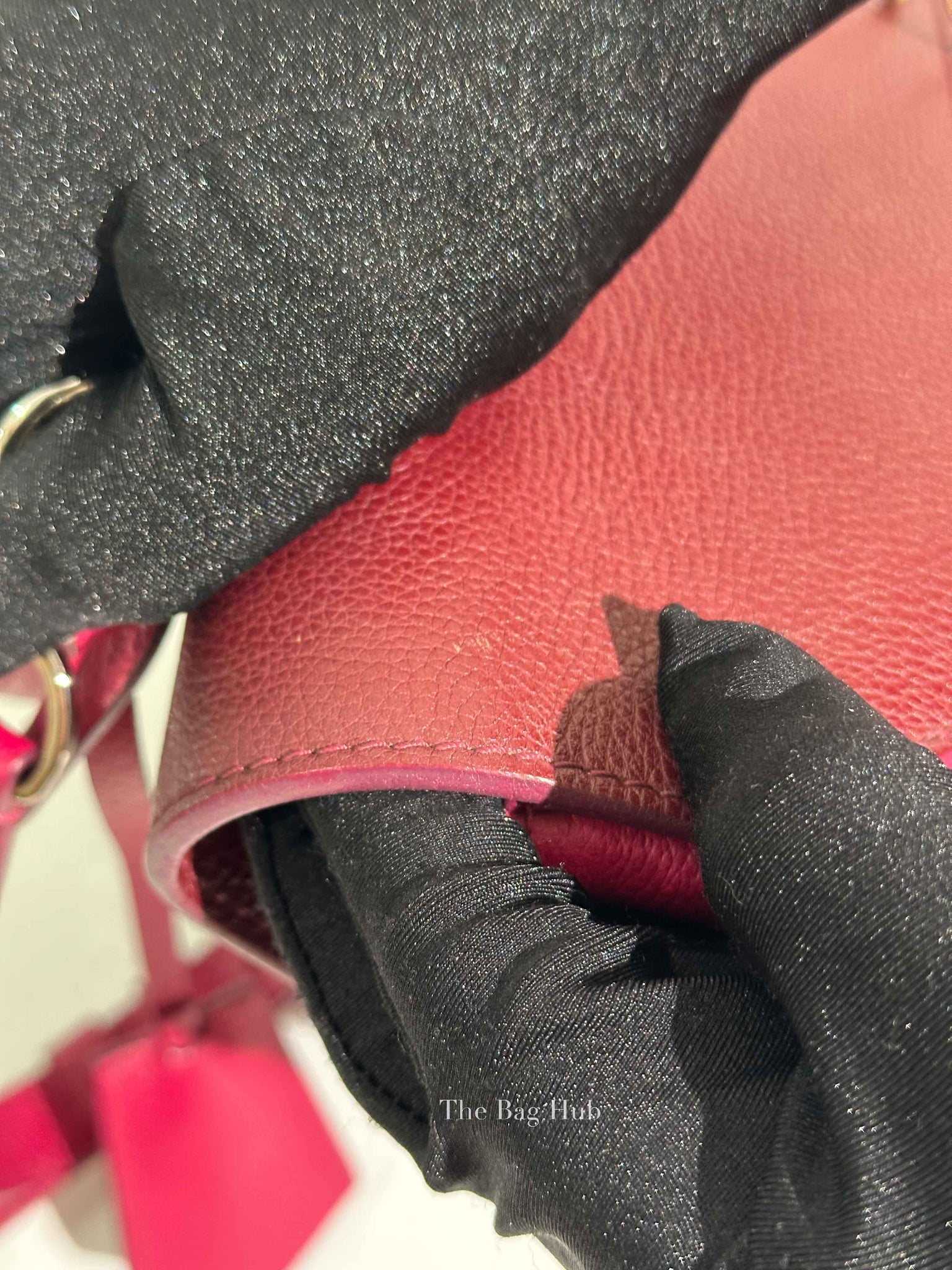 Louis Vuitton Grenat Dahlia Calfskin Lockme II Top Handle Bag