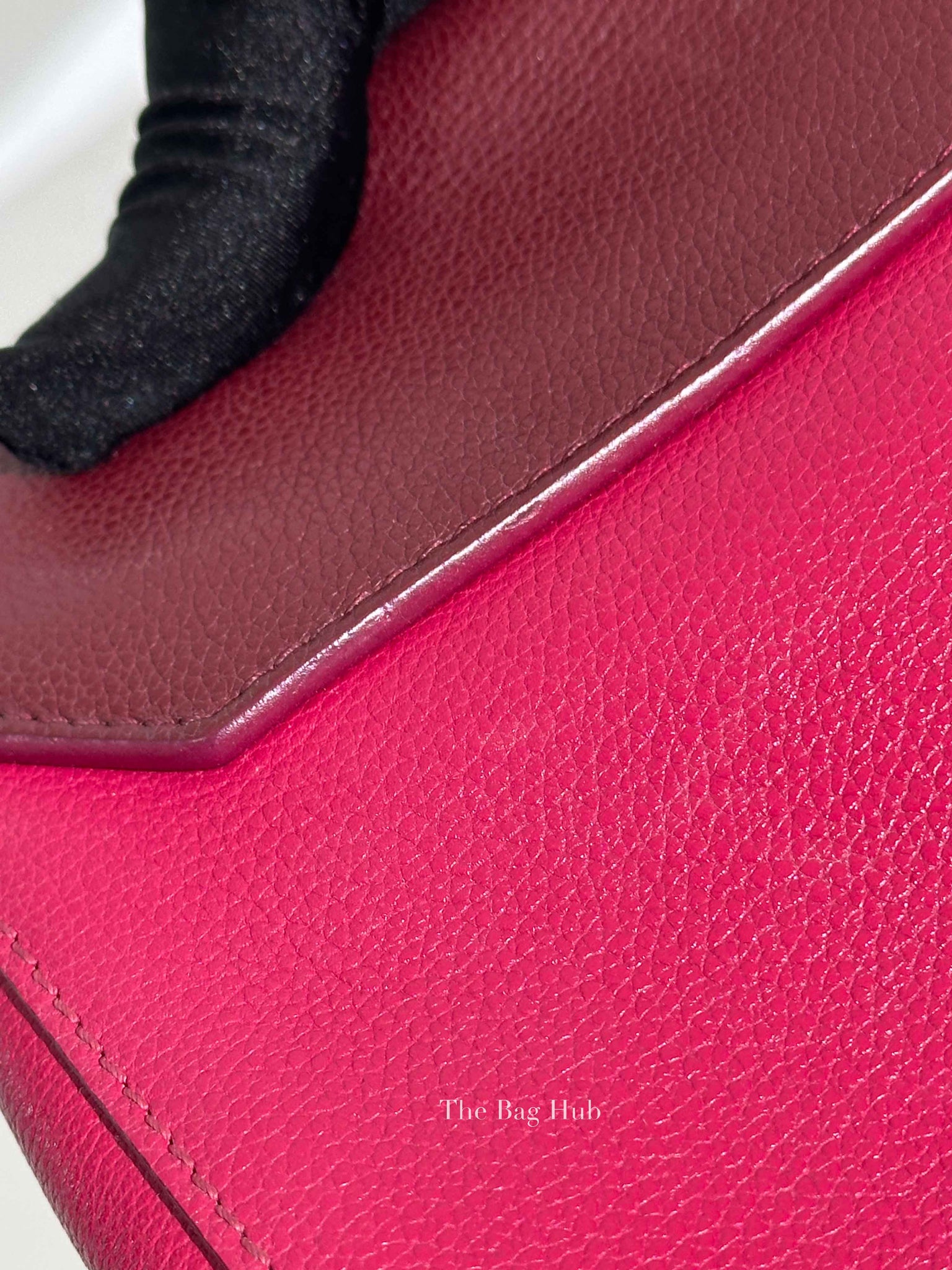 Louis Vuitton Grenat Dahlia Calfskin Lockme II Top Handle Bag