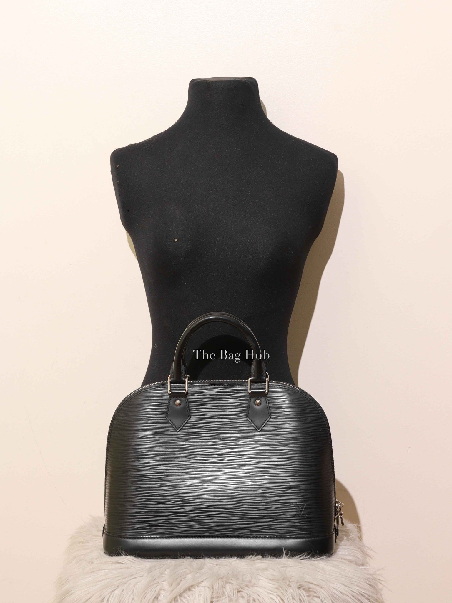 Louis Vuitton Black Epi Leather Alma PM Handbag