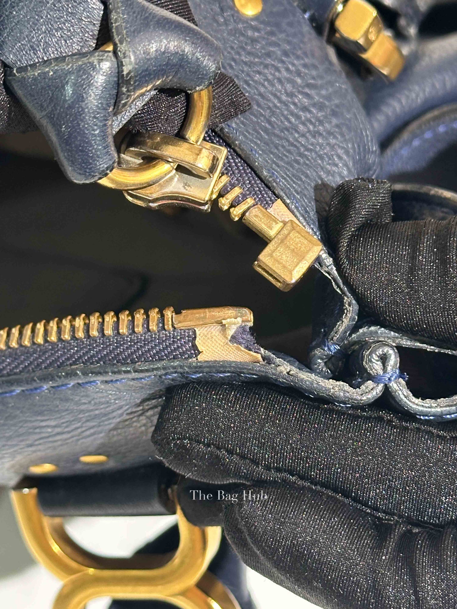 Chloe Navy Grained Leather Medium Marcie Bag