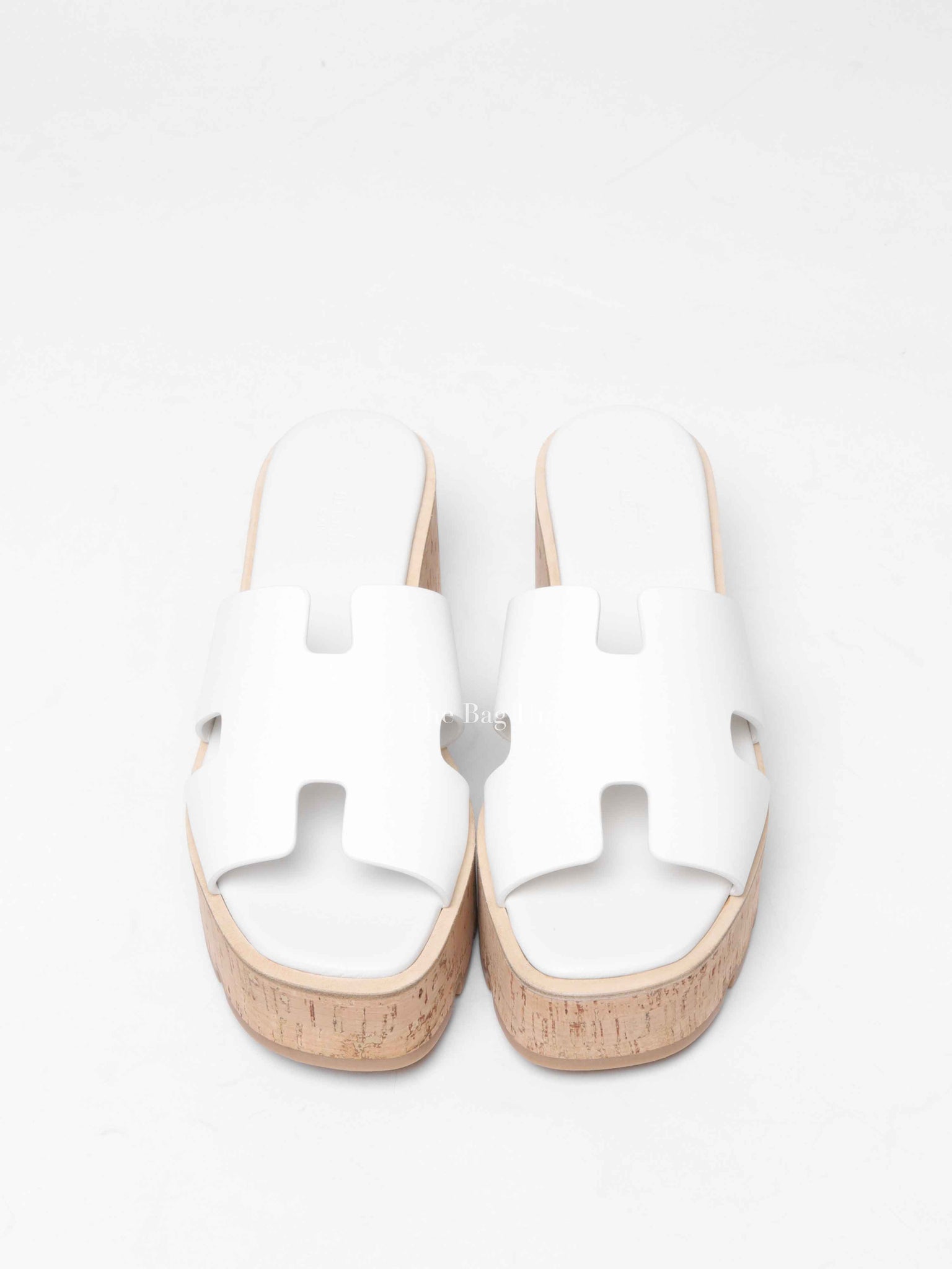 Hermes Blanc Calfskin Eze Sandals Size 39