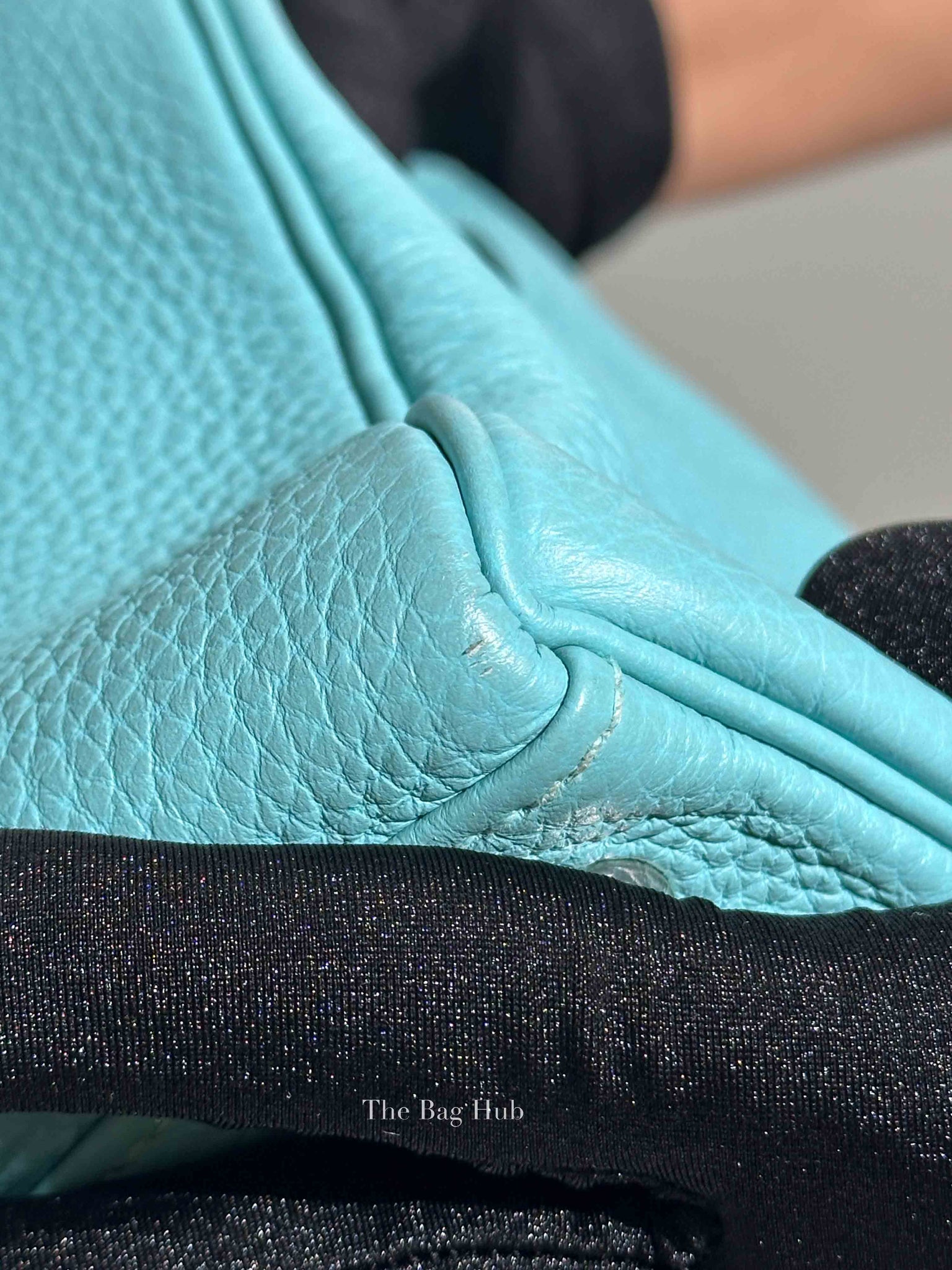 Hermes Tiffany Blue (Blue Atoll) Togo Kelly 28 Handbag PHW
