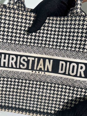 Christian Dior White/Black Houndstooth Embroidered Medium Book Tote