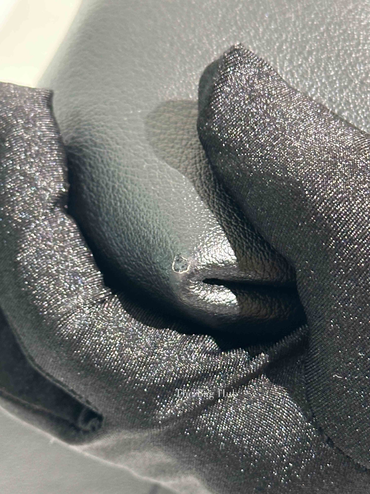 Saint Laurent Black Leather Toy Shopping Tote Bag