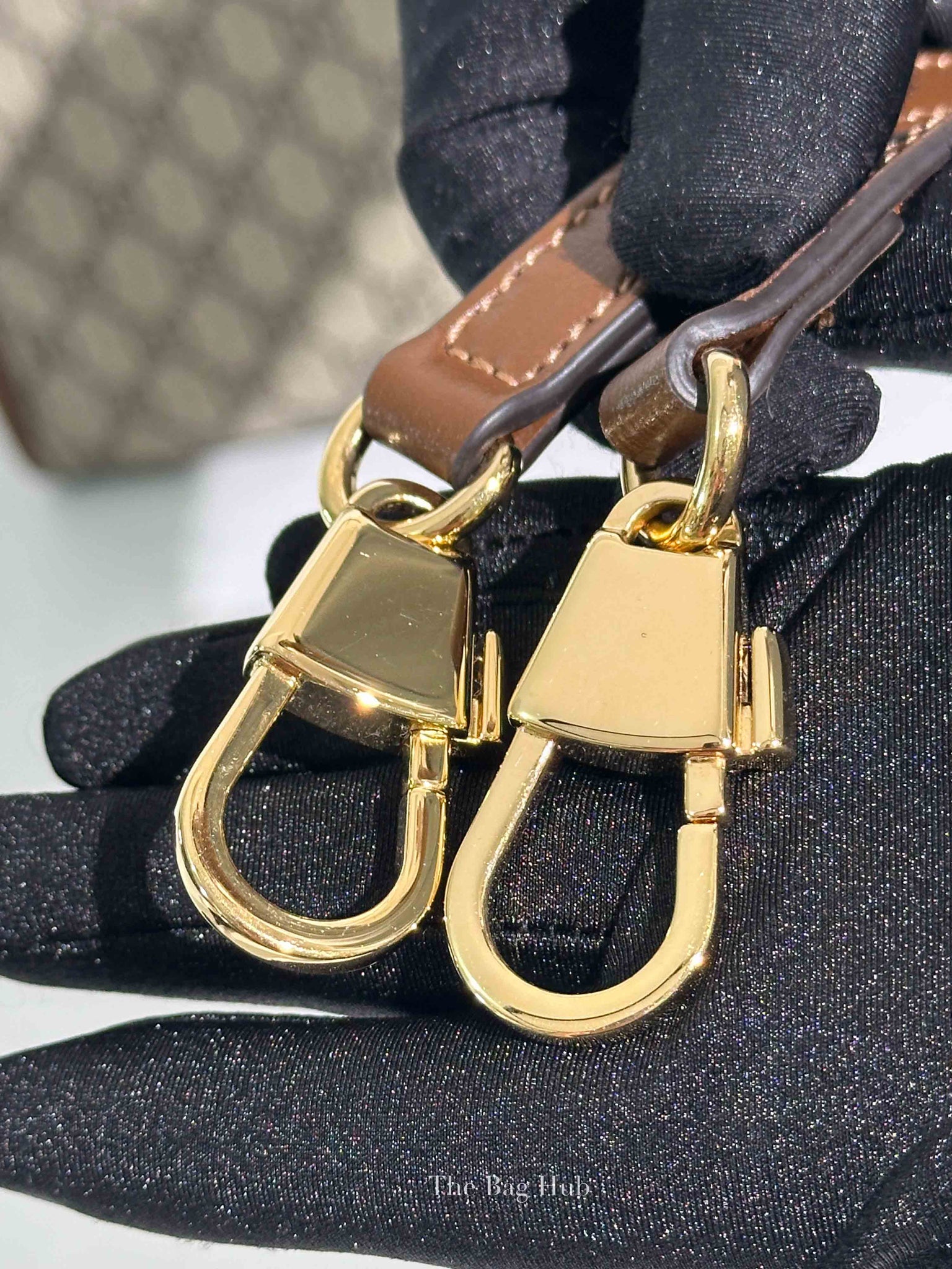 Gucci Beige/Ebony GG Supreme Canvas and Leather GG Small Tote Bag