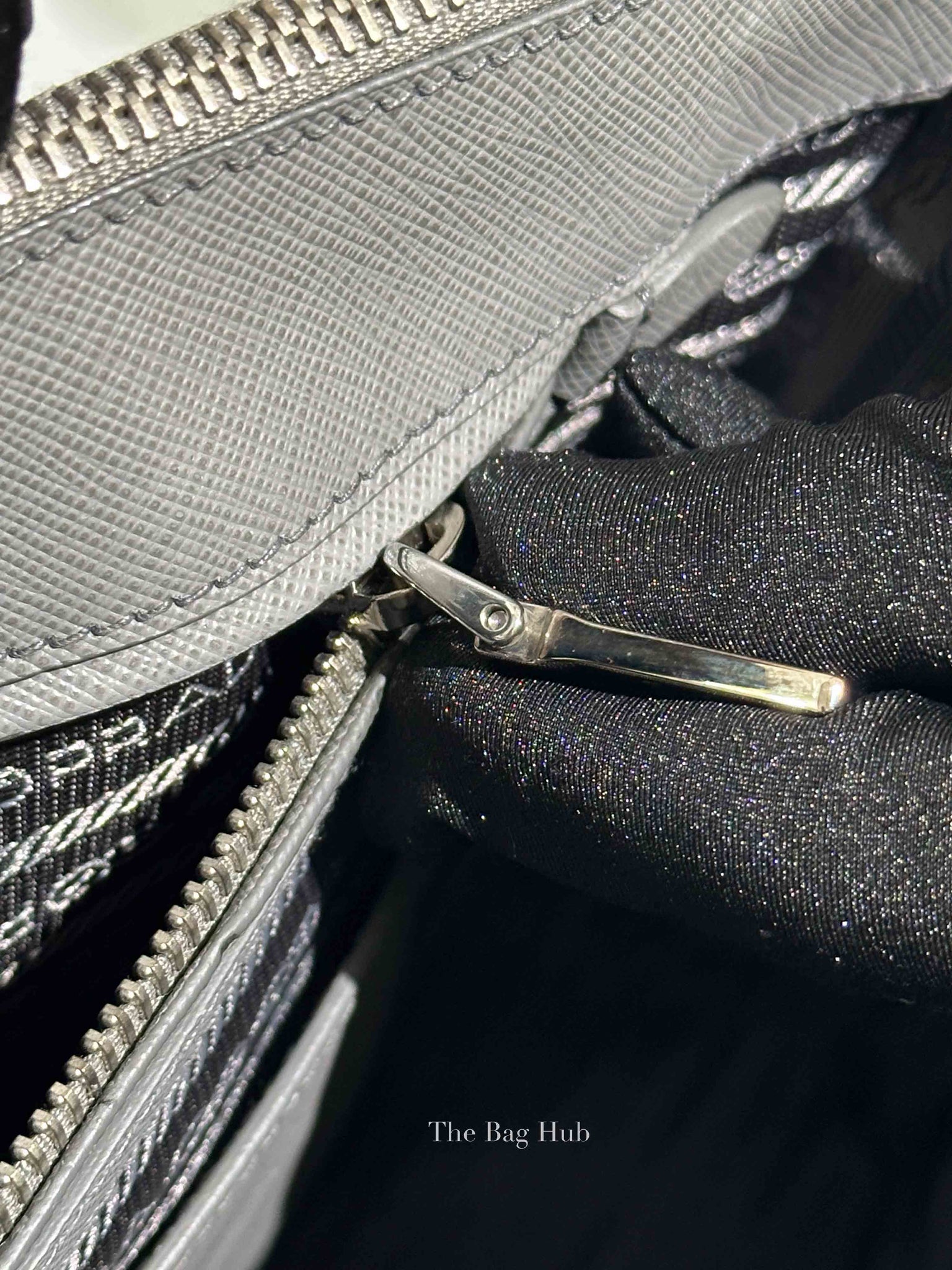 Prada Gray Saffiano Lux Leather Double Zip Medium Tote Bag