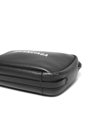 Balenciaga Black Leather Everyday Camera Bag