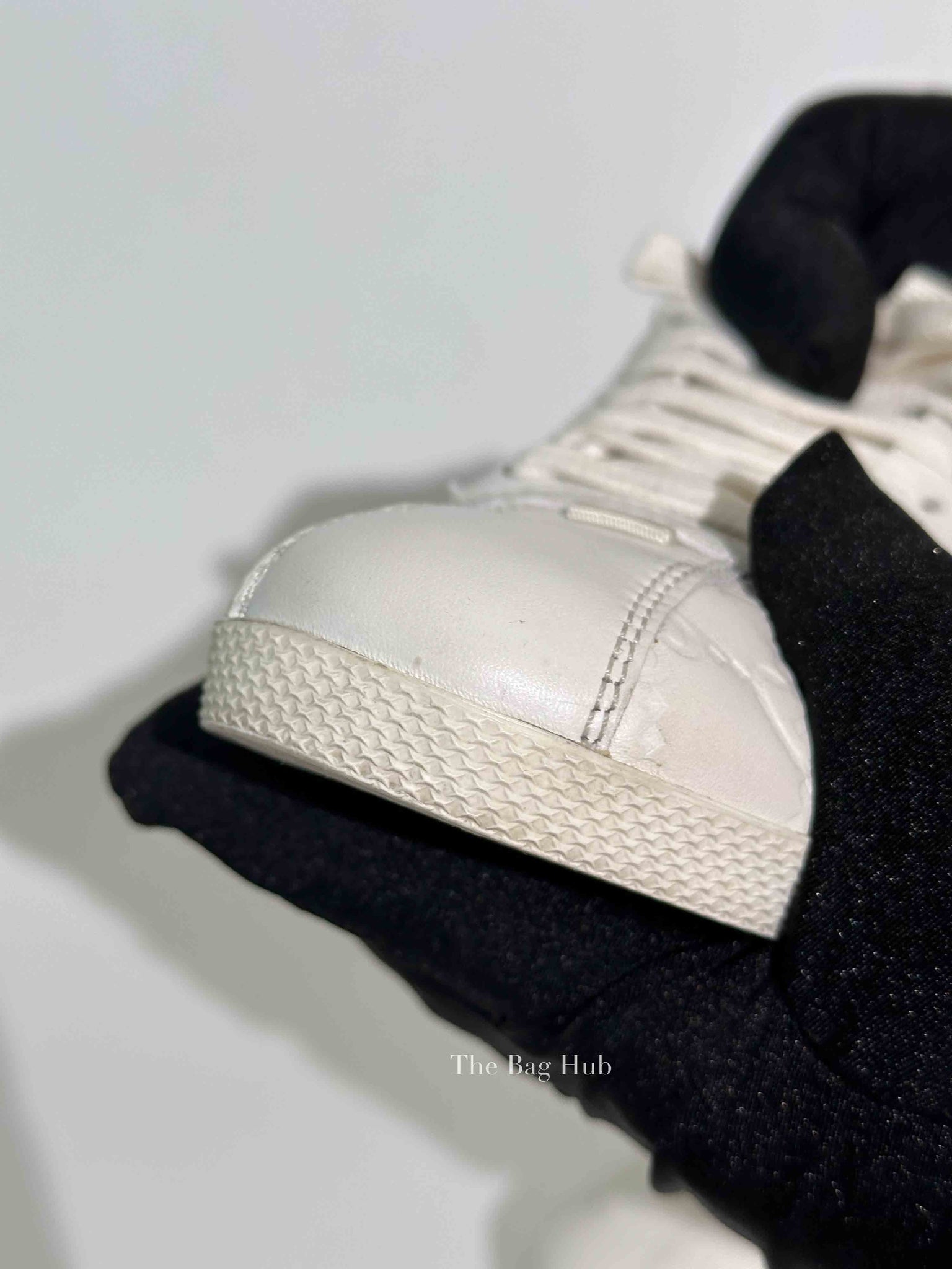 Gucci White Leather Guccissima Web Sneakers Size 37.5