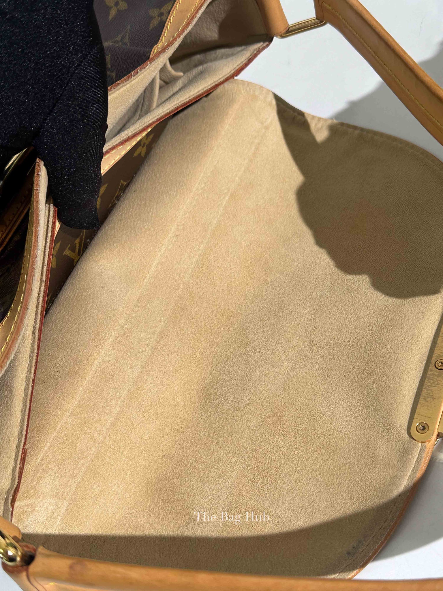 Louis Vuitton Monogram Canvas Beverly MM Shoulder Bag