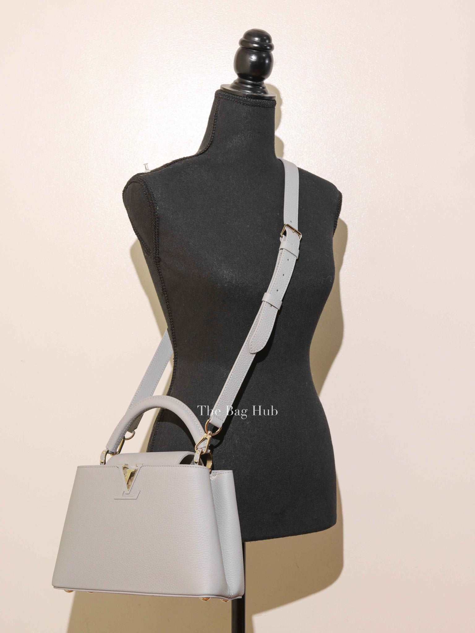 Louis Vuitton Flint Grey Grain Taurillon Capucines BB Handbag