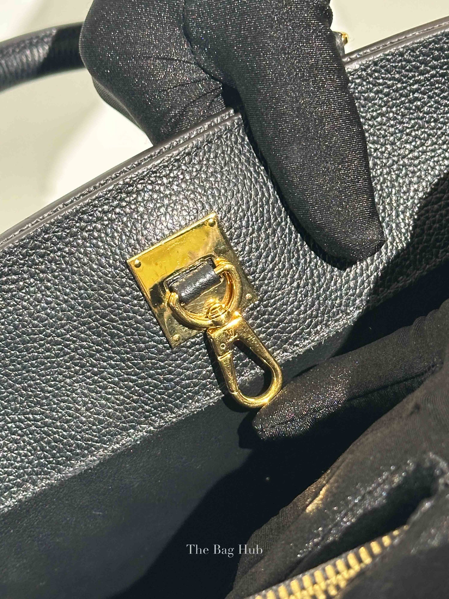 Louis Vuitton Black Taurillon City Steamer PM Bag