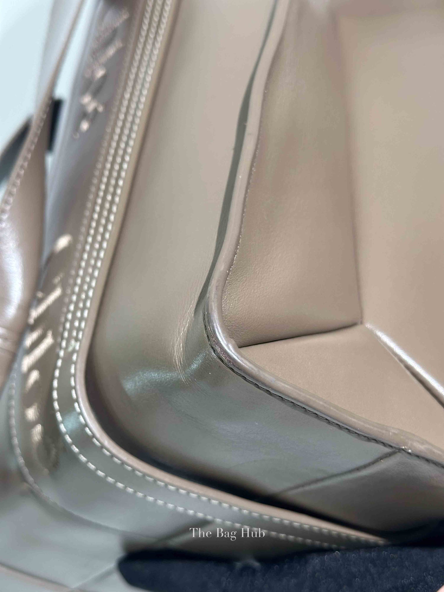 Chloe Taupe Leather Woody Embroidered Medium Tote Bag