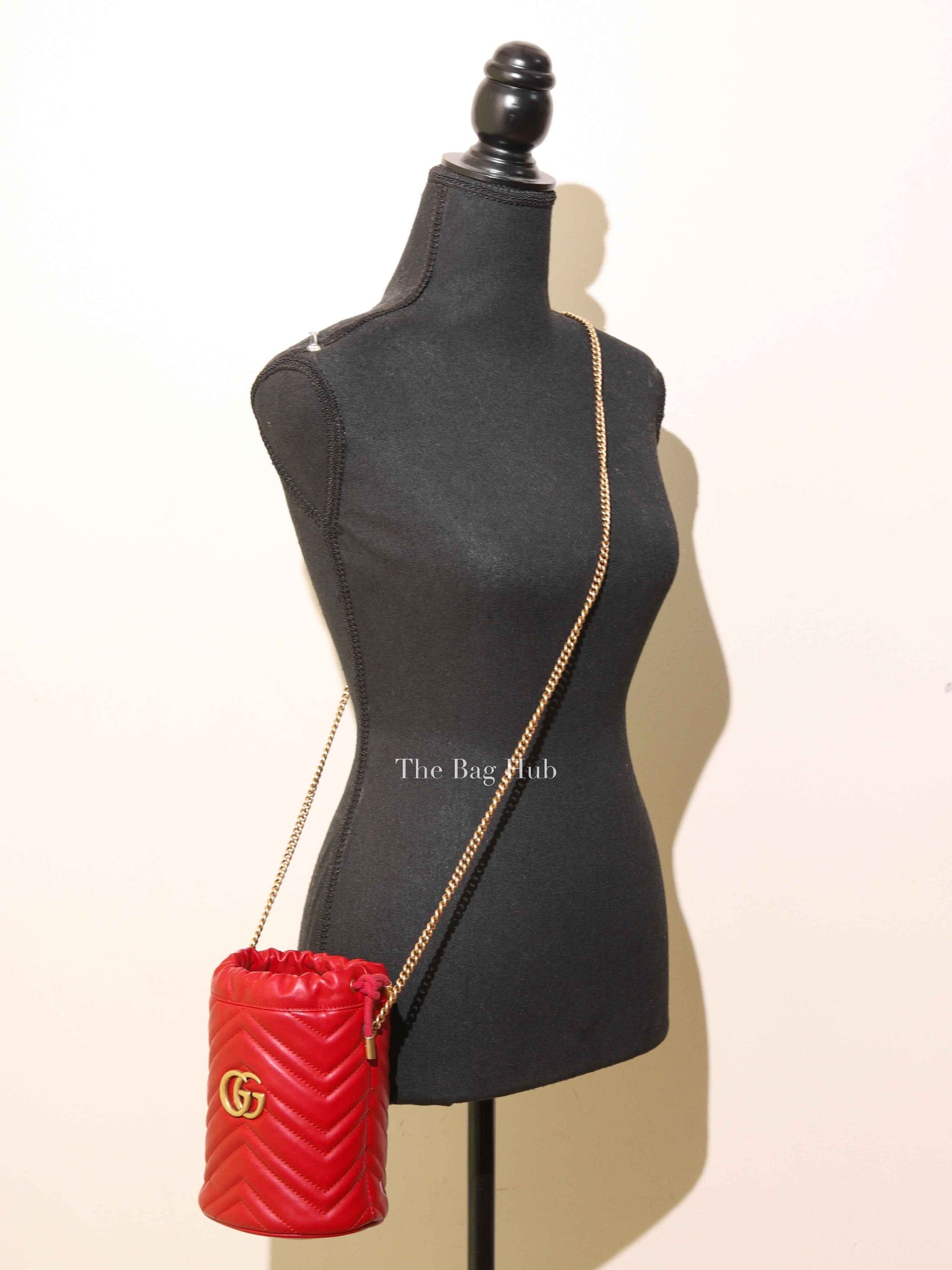 Gucci Red Leather GG Marmont Mini Bucket Bag