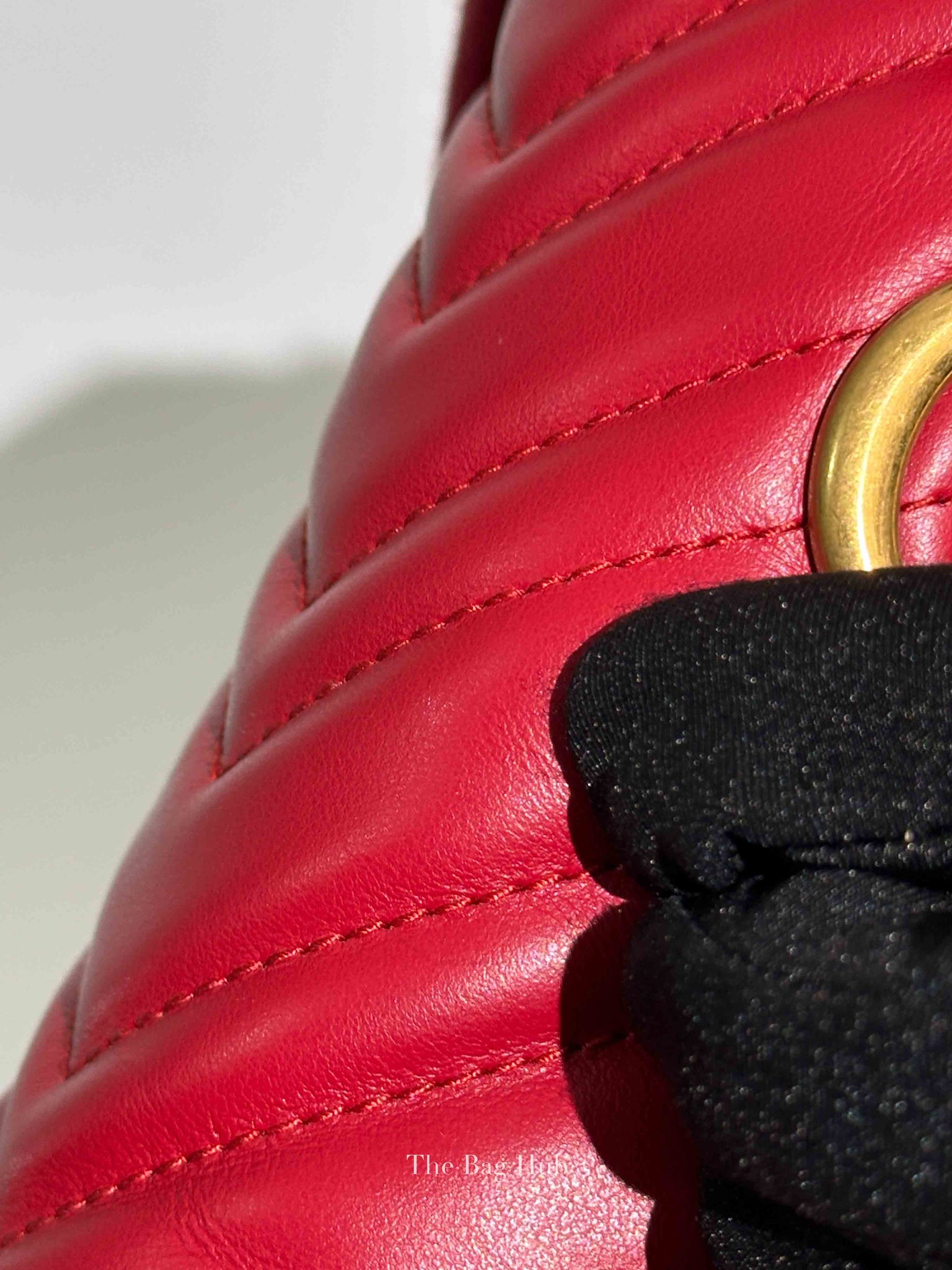 Gucci Red Leather GG Marmont Mini Bucket Bag