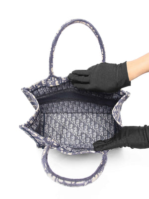 Dior Ecru/Blue Oblique Embroidery Medium Book Tote