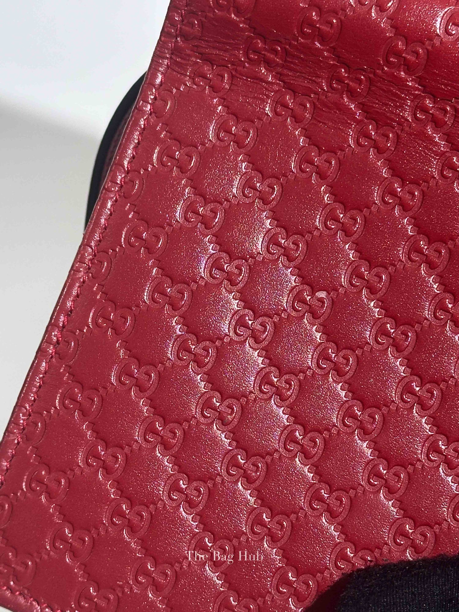 Gucci Red Leather Microguccissima Crossbody Wallet