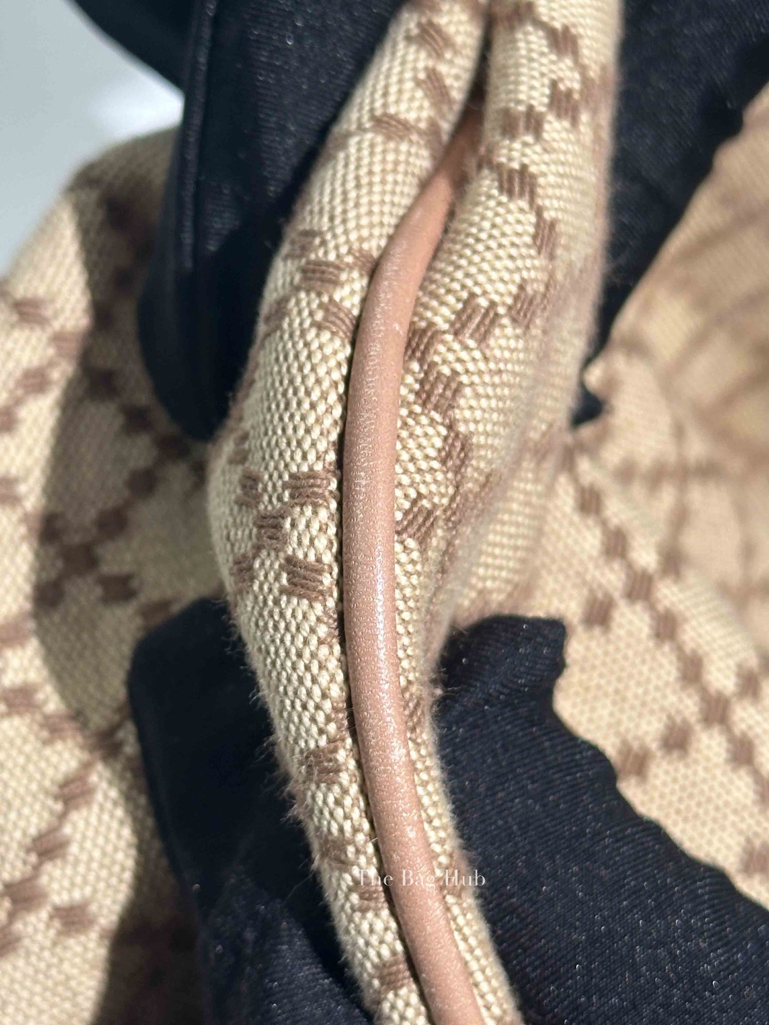 Gucci Pink Diamante Canvas Sukey Hobo Medium Bag