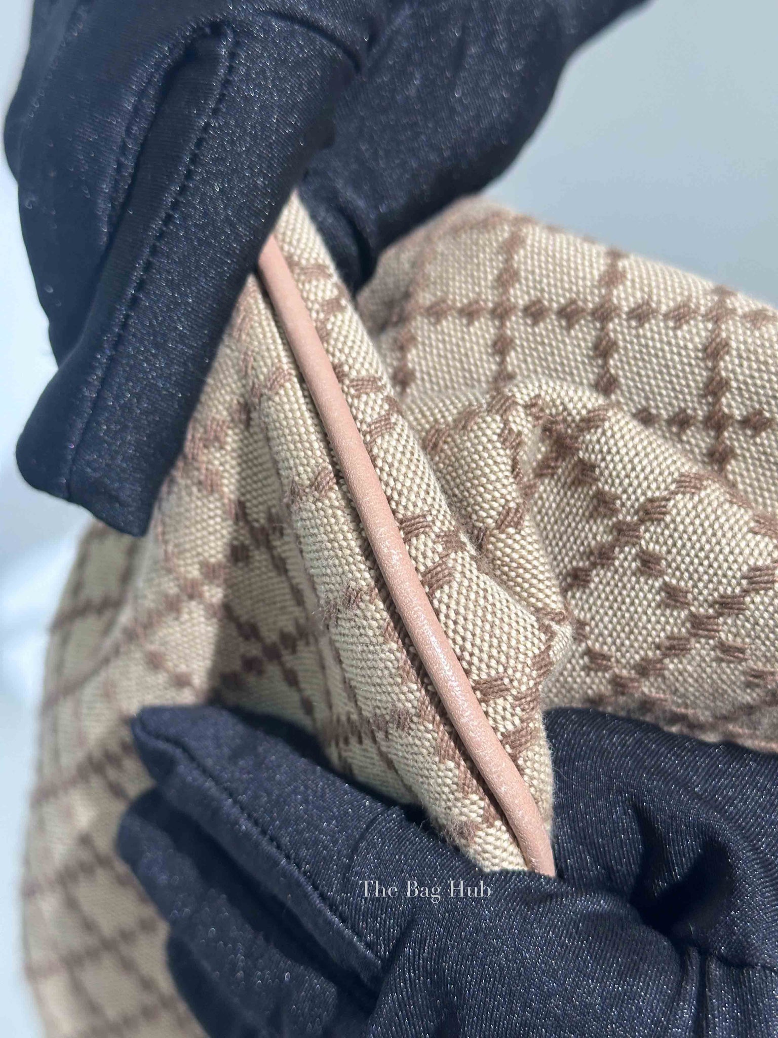 Gucci Pink Diamante Canvas Sukey Hobo Medium Bag