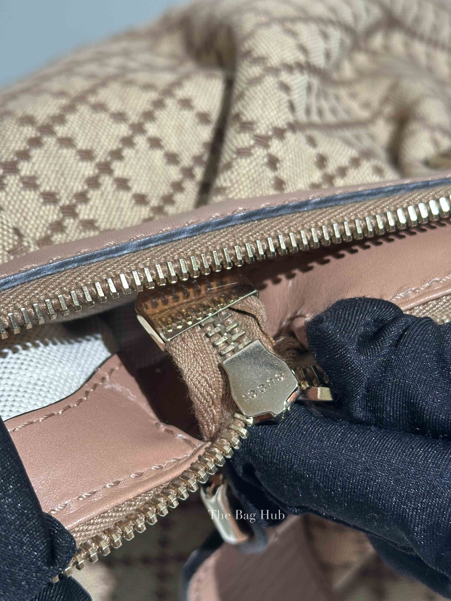 Gucci Pink Diamante Canvas Sukey Hobo Medium Bag