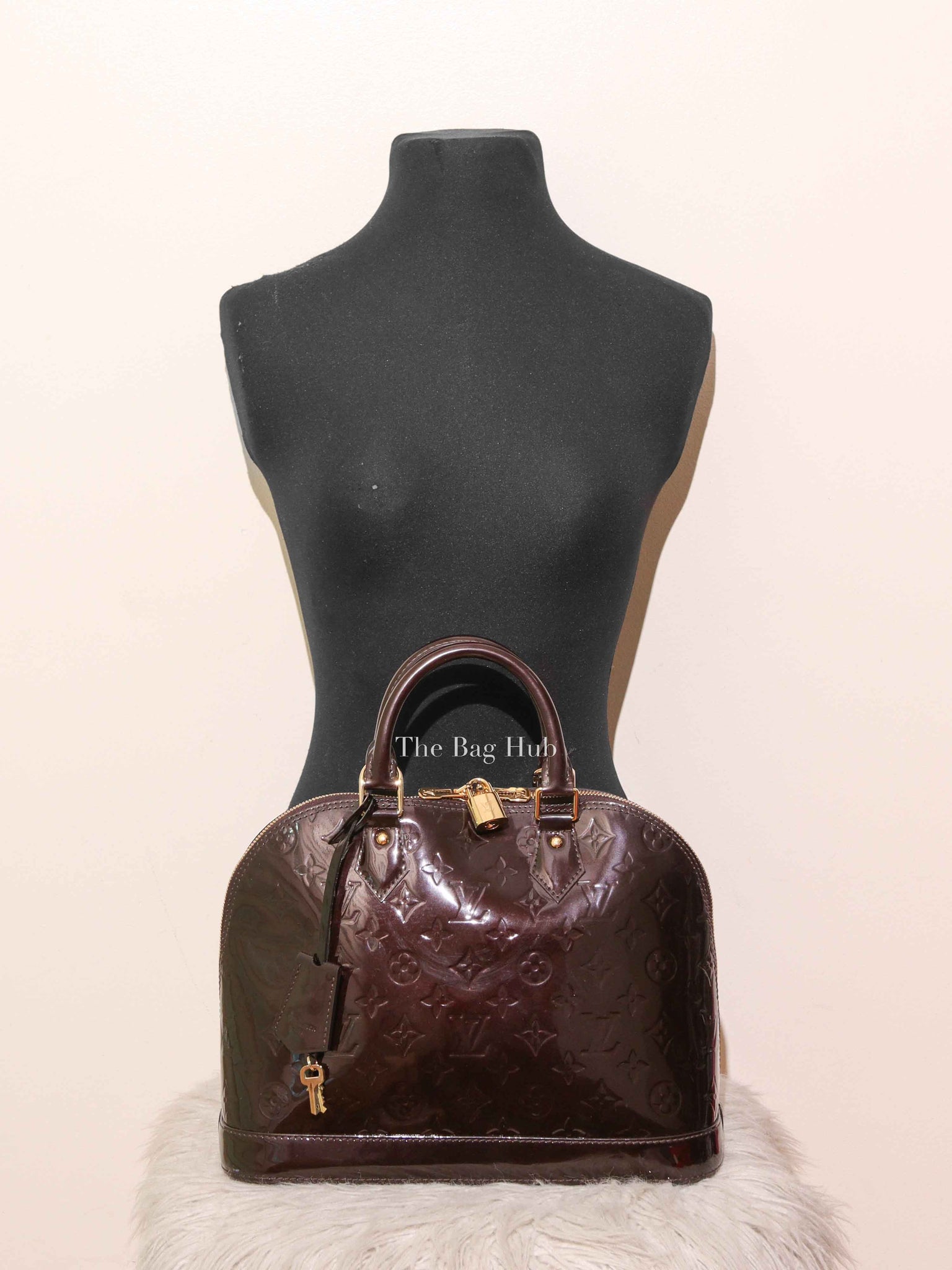 Louis Vuitton Amarante Monogram Vernis Alma PM Bag