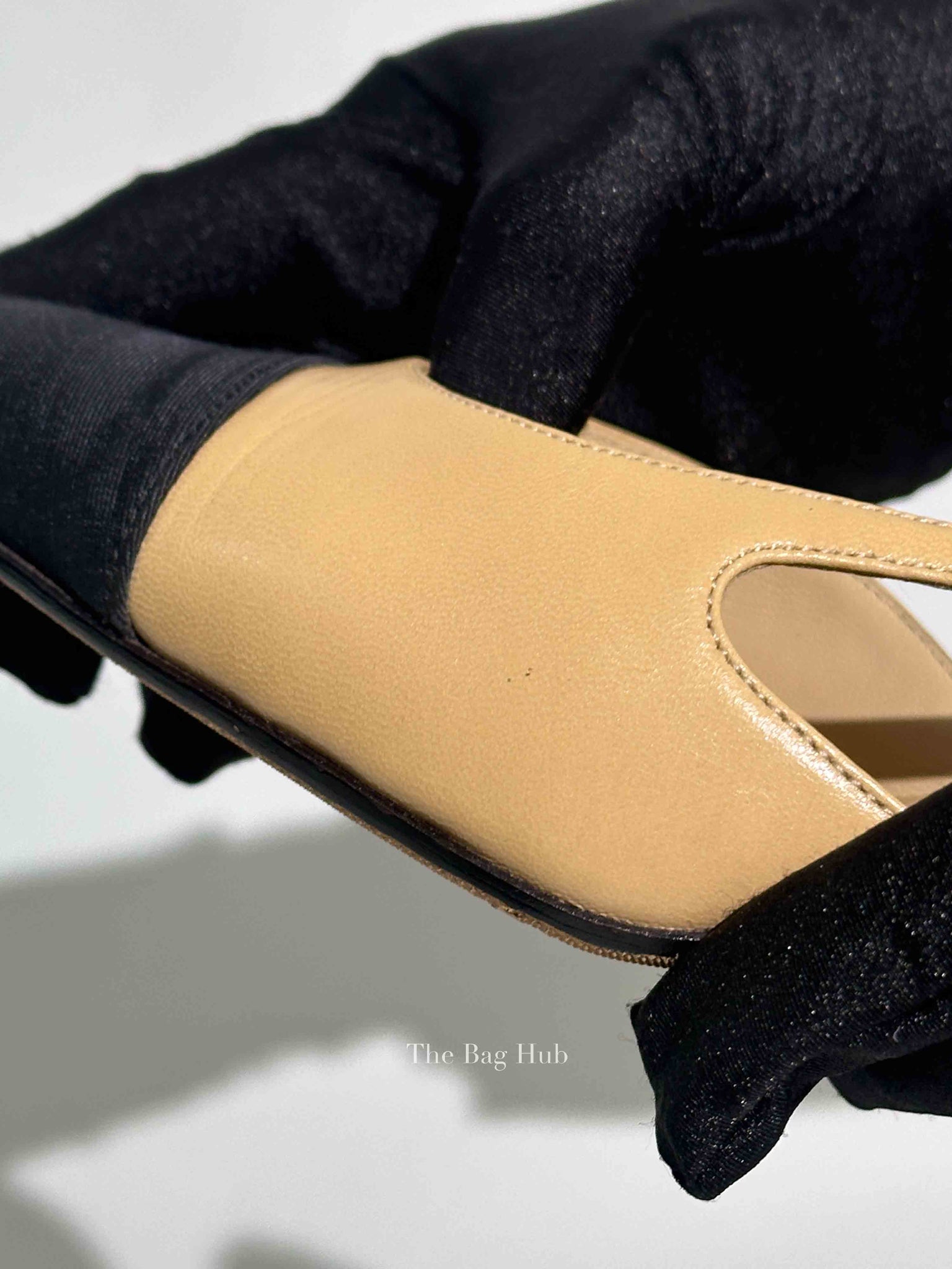 Chanel Black/Beige Slingback Pumps Size 37.5