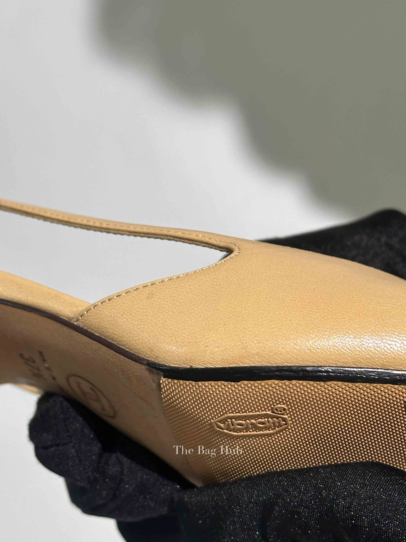 Chanel Black/Beige Slingback Pumps Size 37.5