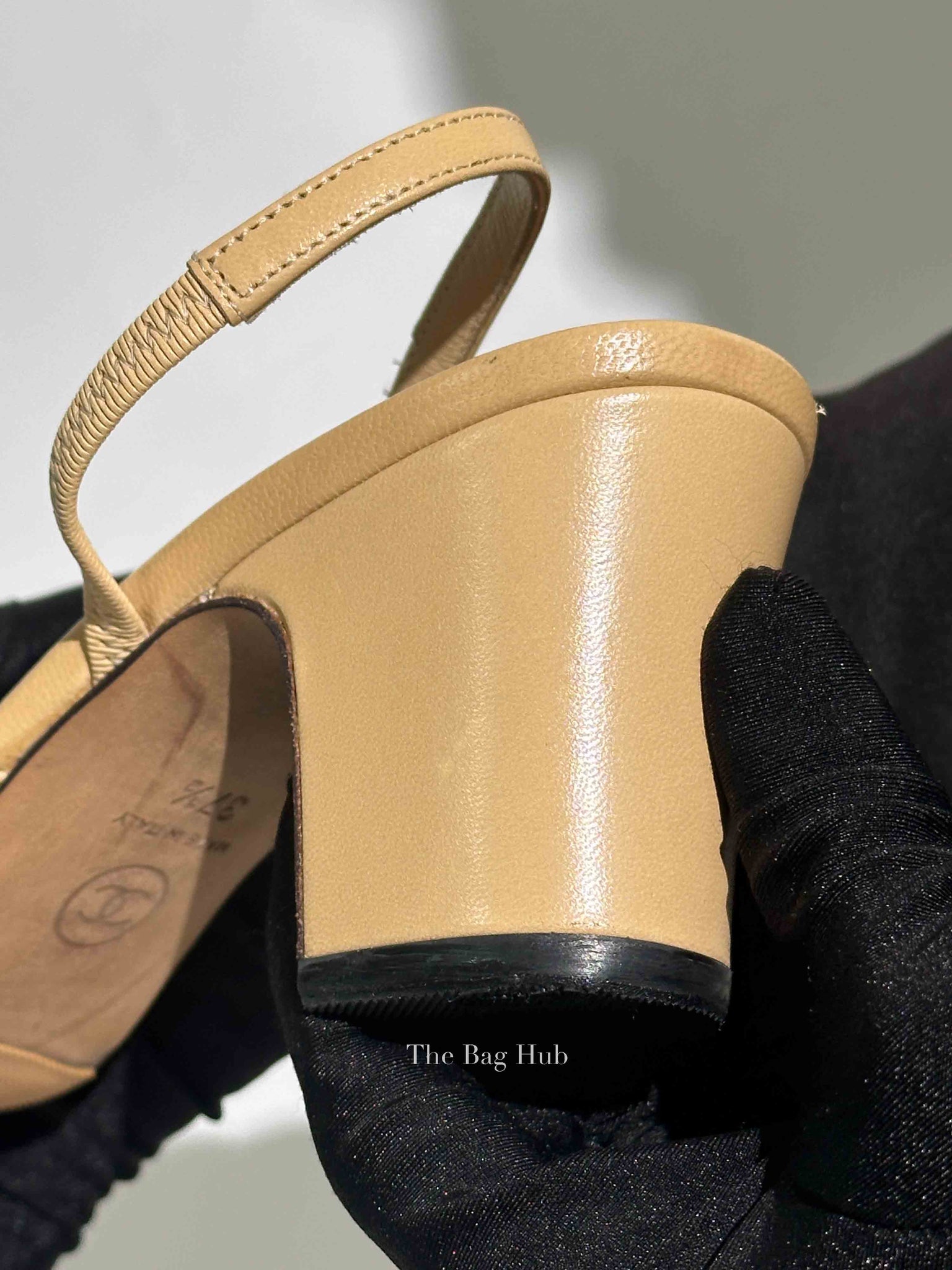 Chanel Black/Beige Slingback Pumps Size 37.5