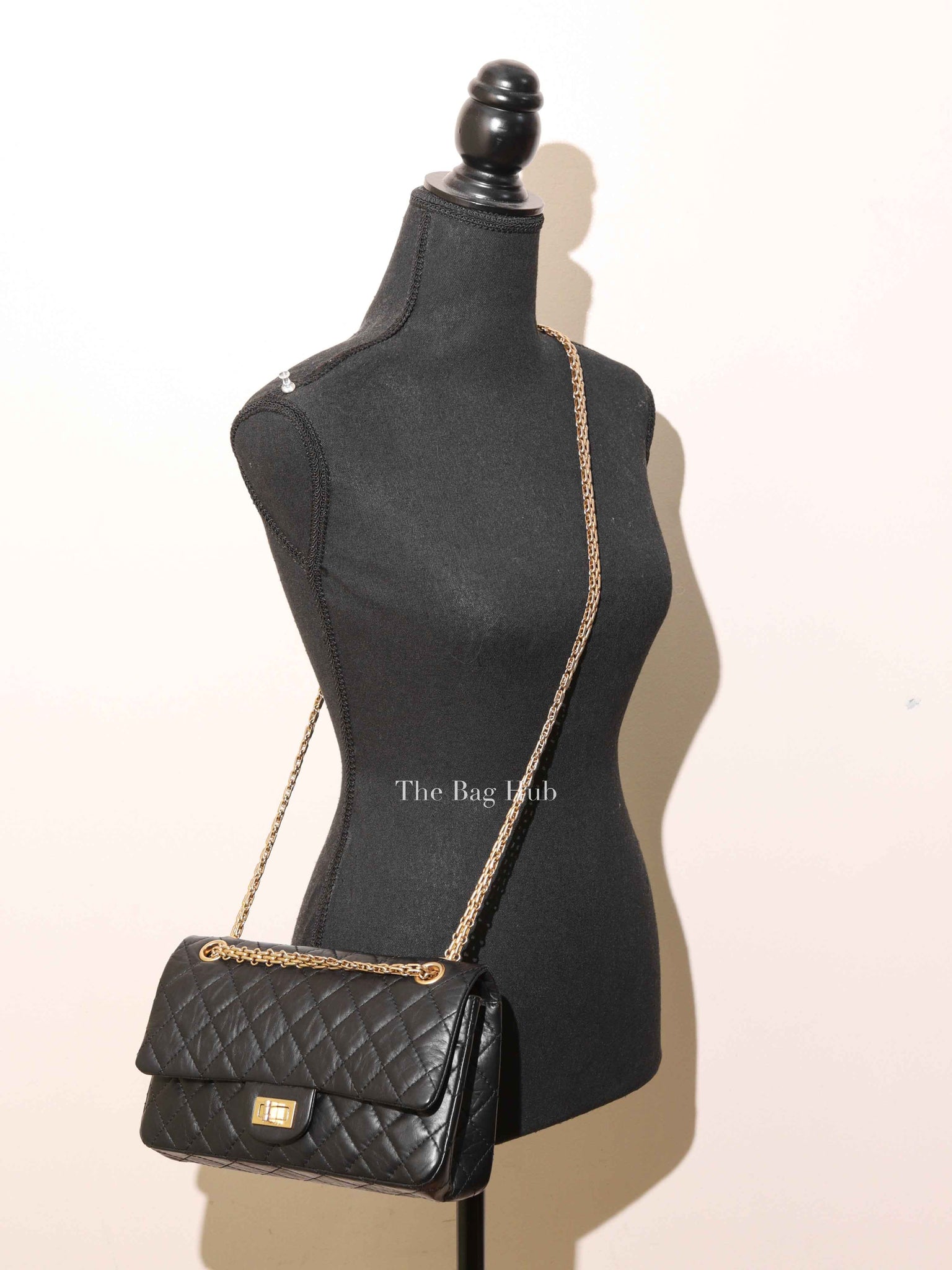 Chanel Black Aged Calfskin 2.55 Reissue Double Flap Shoulder Bag GHW