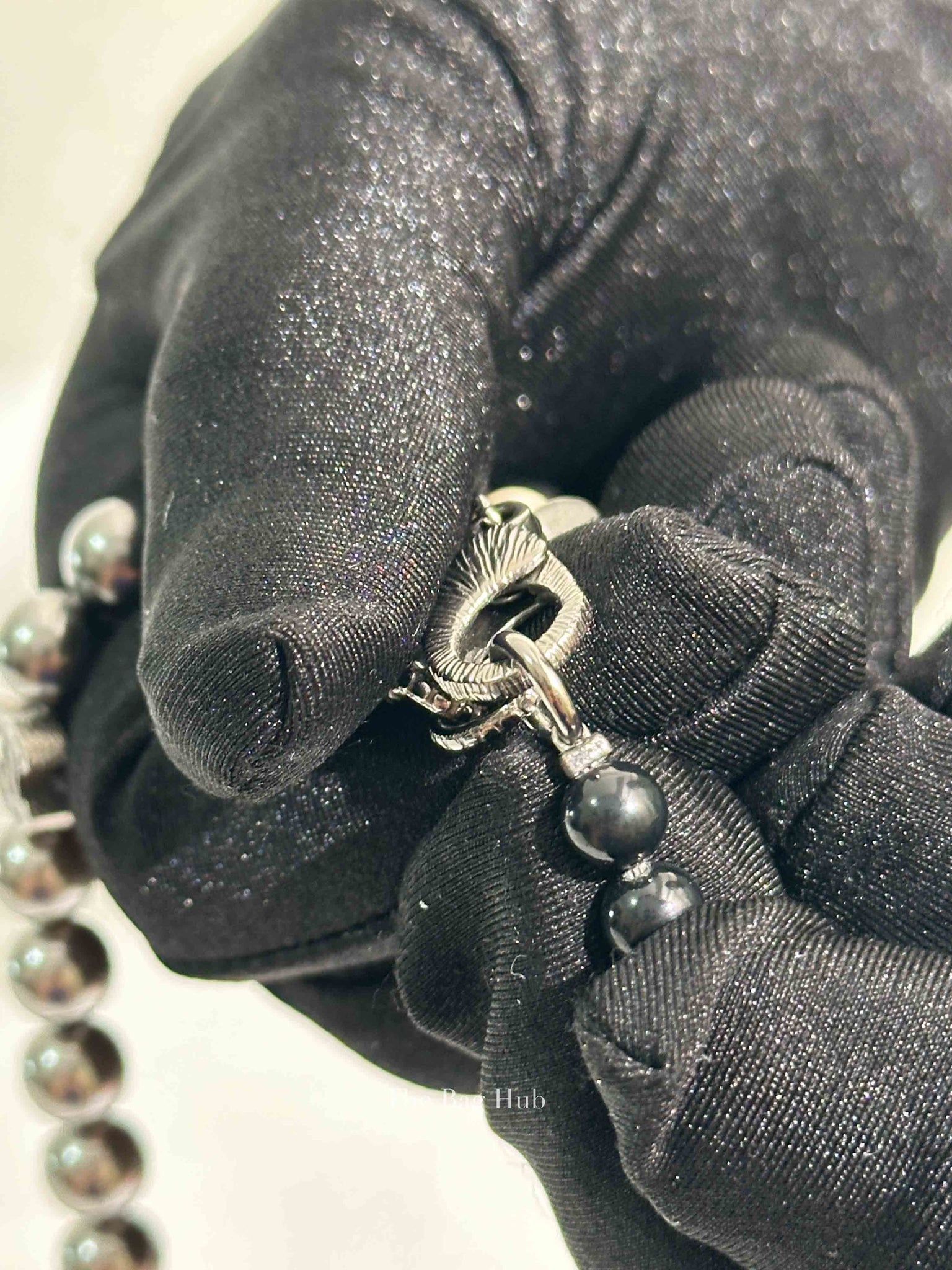 Chanel White/Silver/Black Pearl Long Necklace