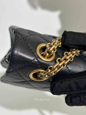 Chanel Black Aged Calfskin 2.55 Reissue Double Flap Shoulder Bag GHW