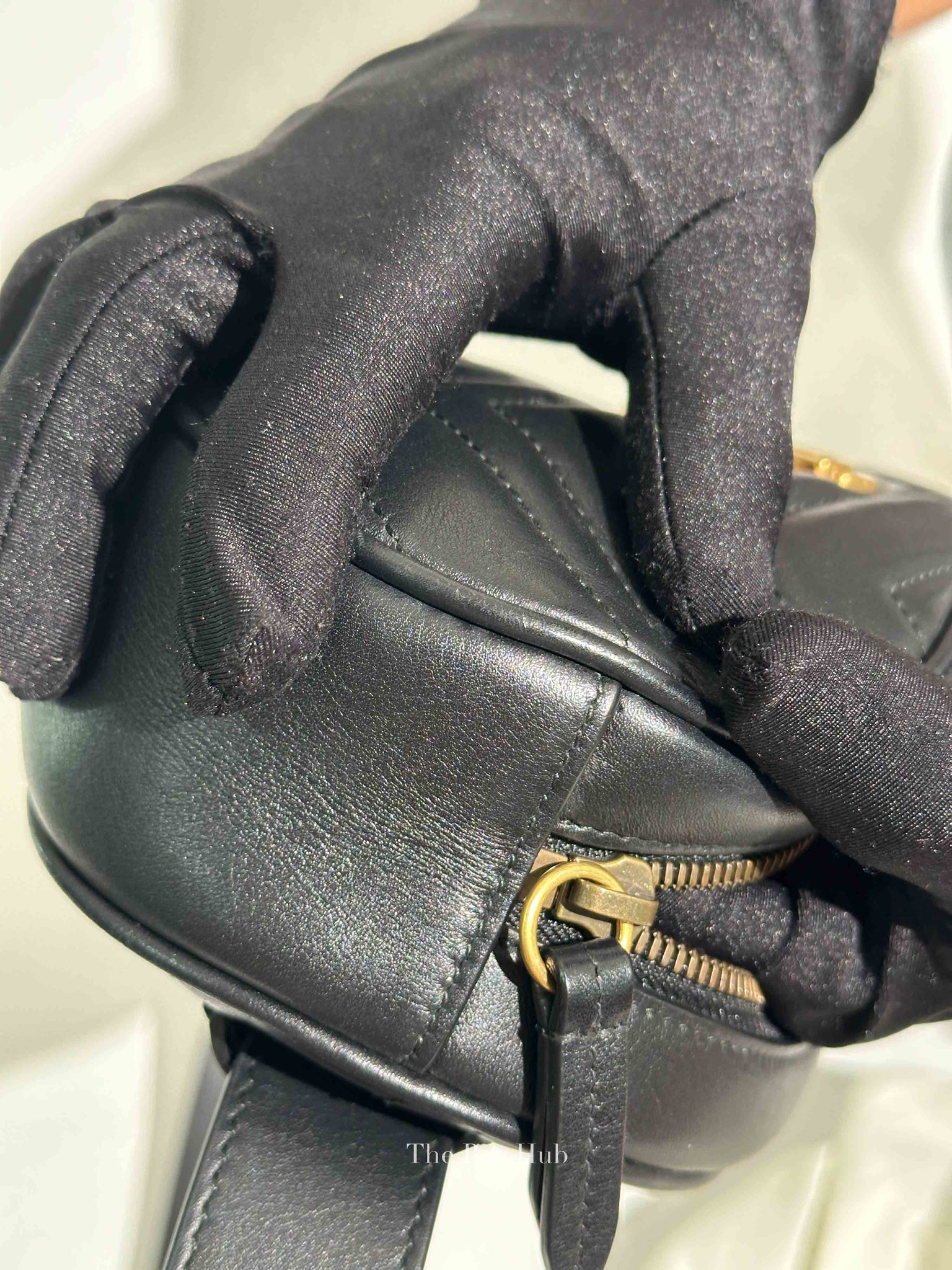 Gucci Black Leather Matelasse GG Marmont Belt Bag Size 95