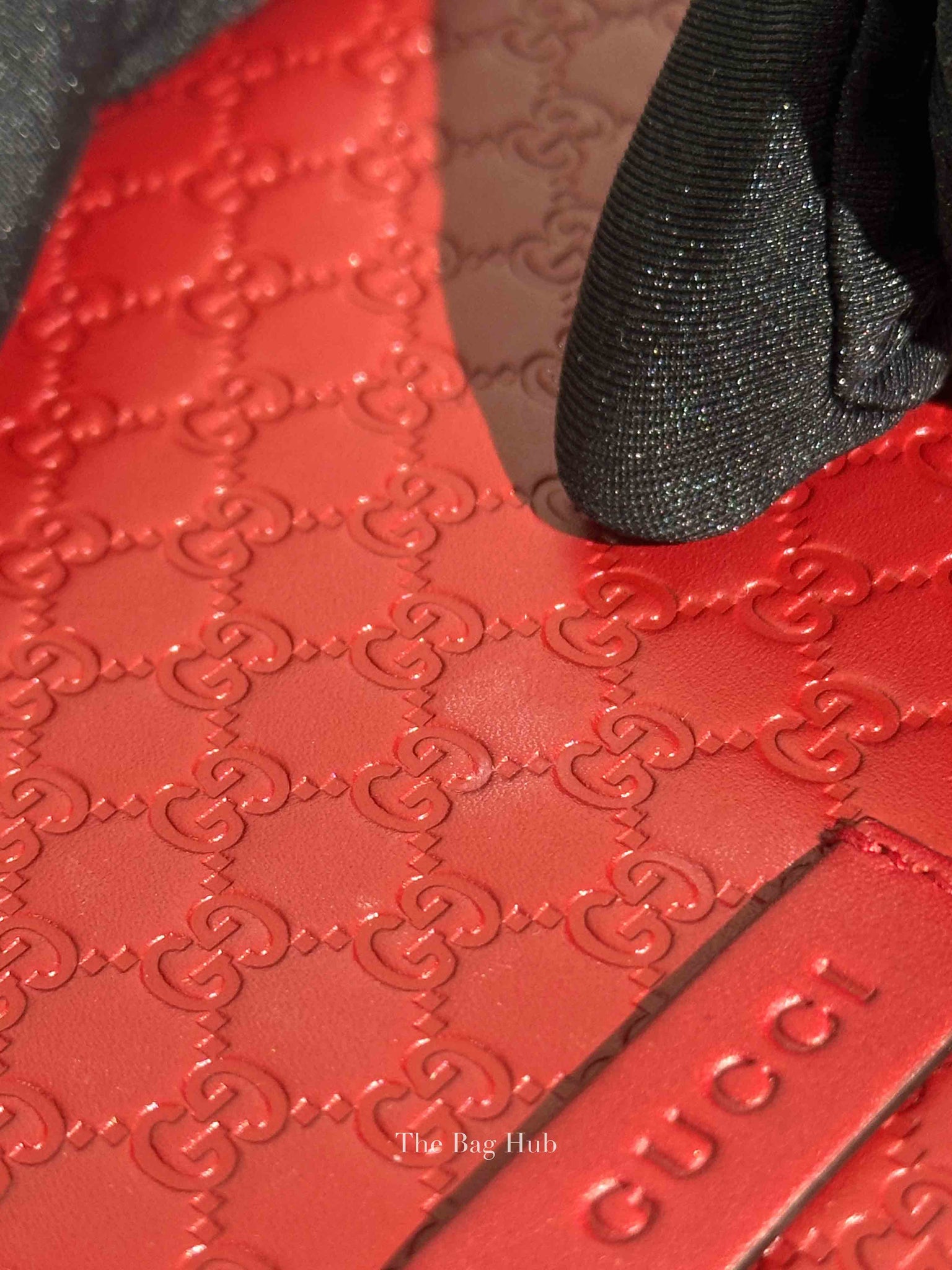 Gucci Red Leather Microguccissima Wallet on Strap