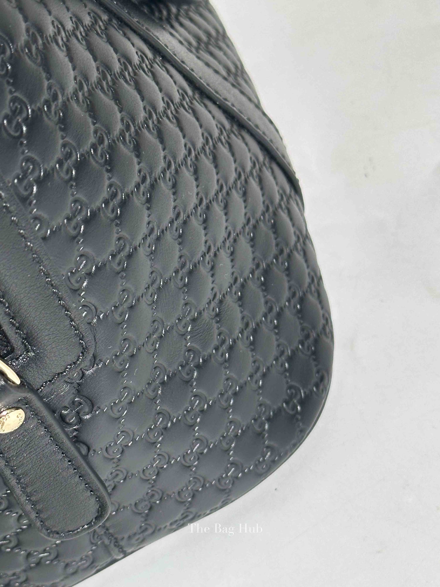 Gucci Black Leather Microguccissima Medium Dome Crossbody Bag