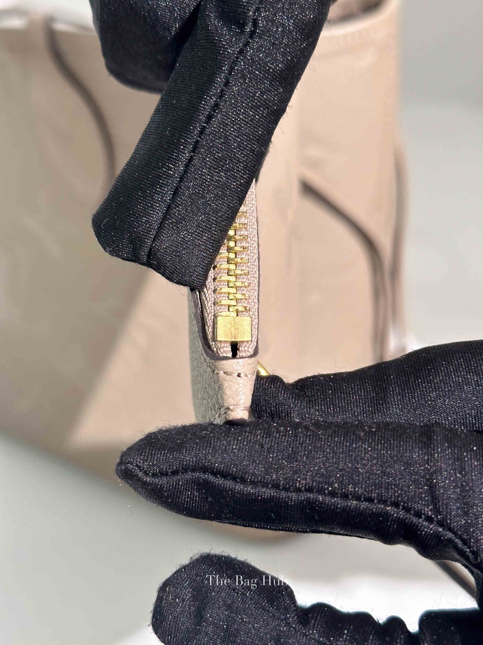 Louis Vuitton Turtledove Leather Empreinte Monogram Giant Neverfull MM Tote Bag