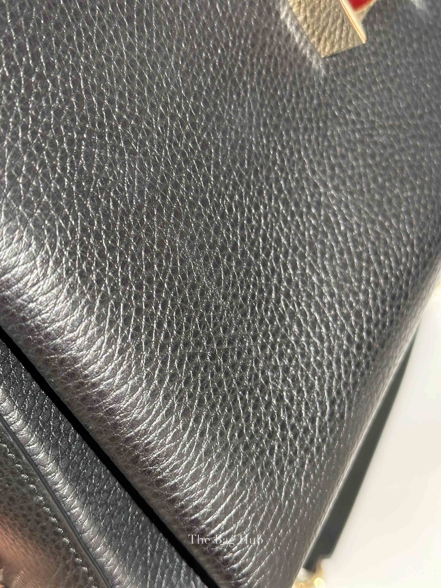 Gucci Black Calfskin Medium Dollar Interlocking G Top Handle Shoulder Bag
