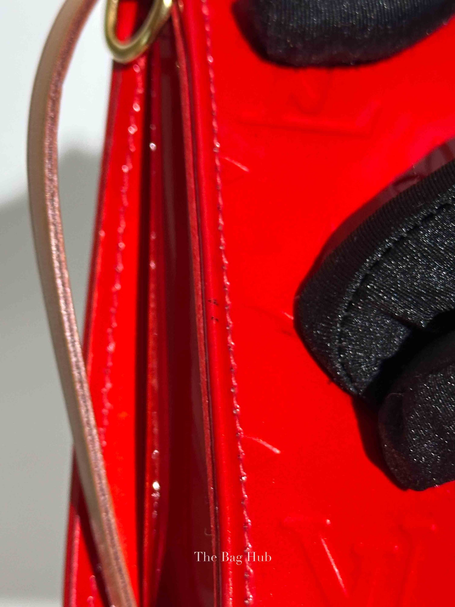 Louis Vuitton Red Vernis Lexington Pochette