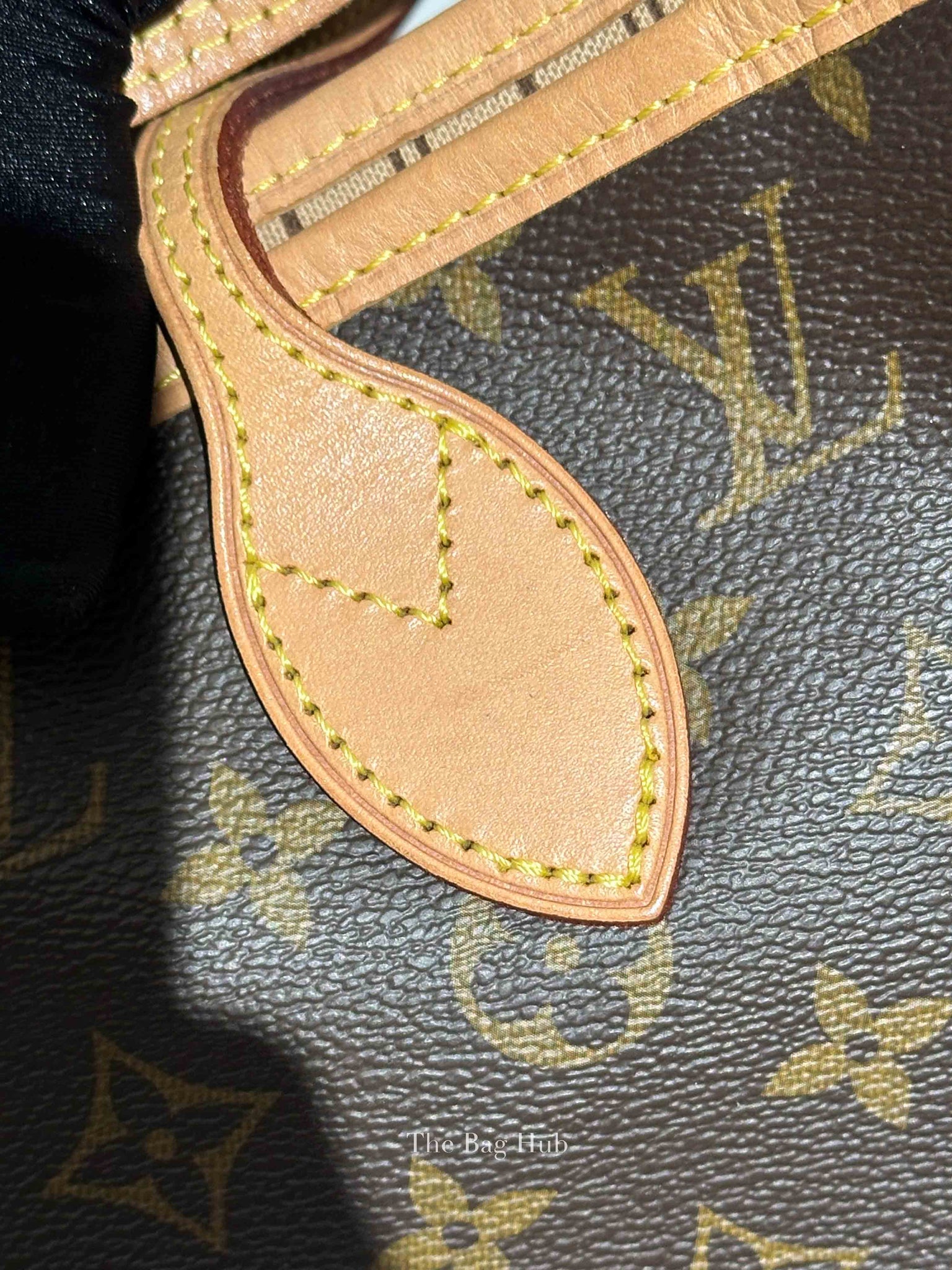 Louis Vuitton Monogram Canvas Neverfull MM Bag