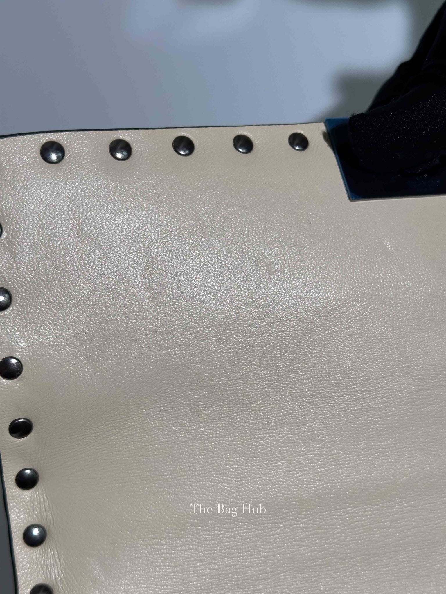 Valentino Light Ivory Lambskin Leather Medium Rockstud Spike Shoulder Bag