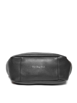 Saint Laurent Black Grained Leather Le 5 à 7 Bea Shoulder Bag