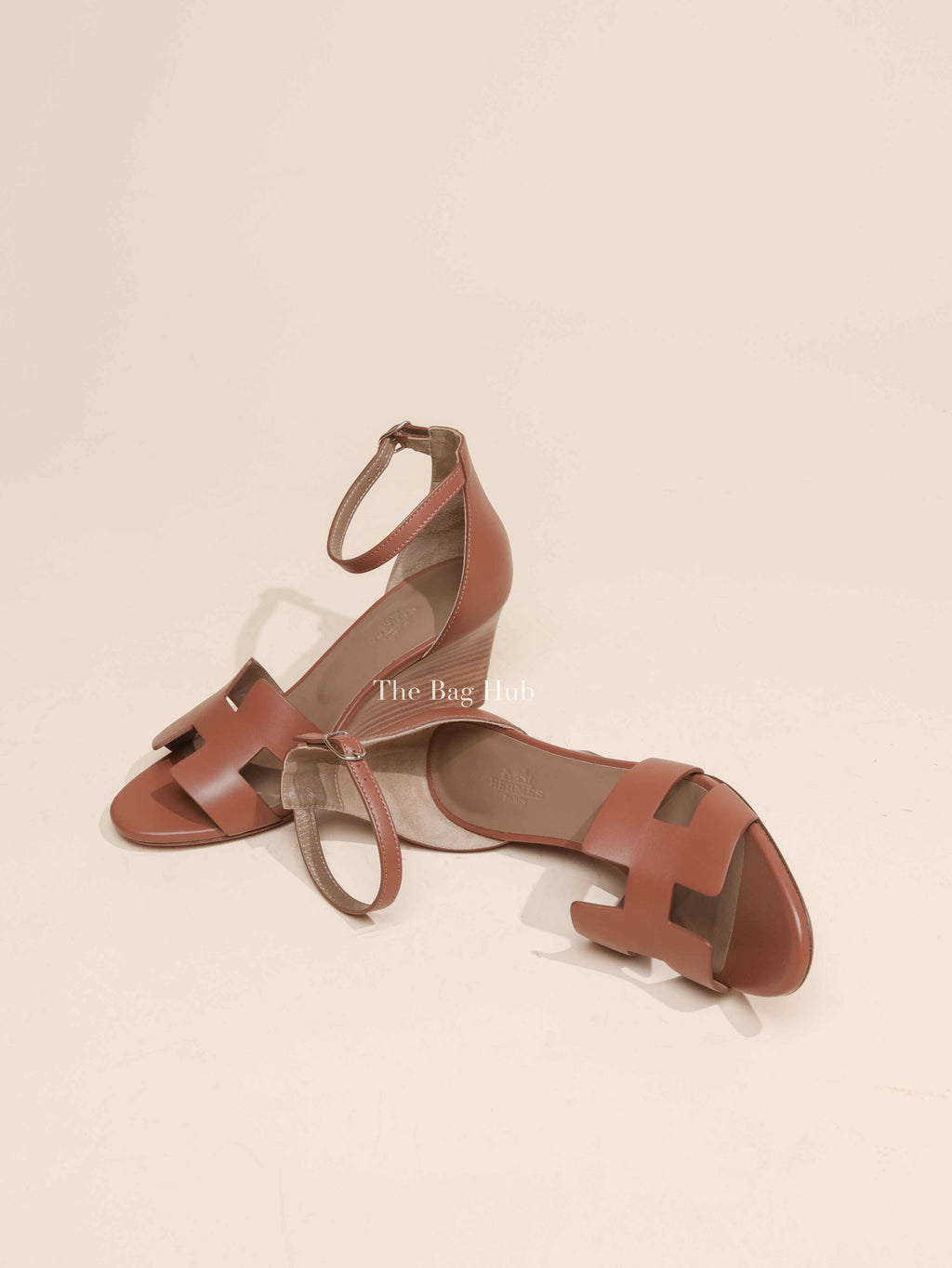 Hermes Gold Leather Legend Sandals Size 36