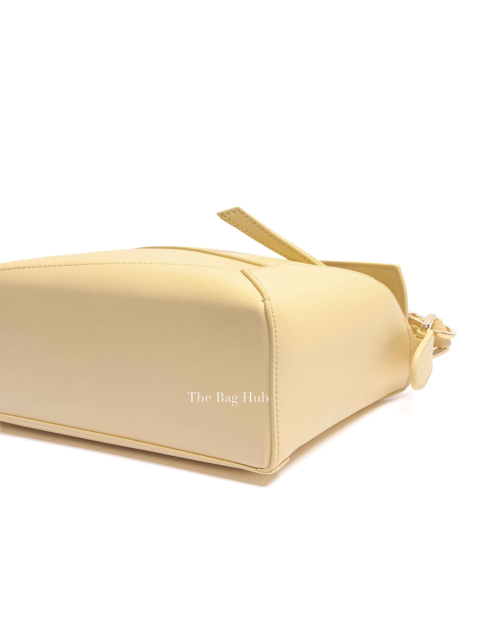 Loewe Vanilla Classic Calfskin Small Puzzle Edge Bag