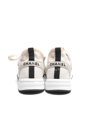 Chanel Grey/Beige Suede and Knit Fabric CC Low Top Sneakers Size 37.5