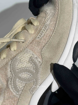 Chanel Grey/Beige Suede and Knit Fabric CC Low Top Sneakers Size 37.5