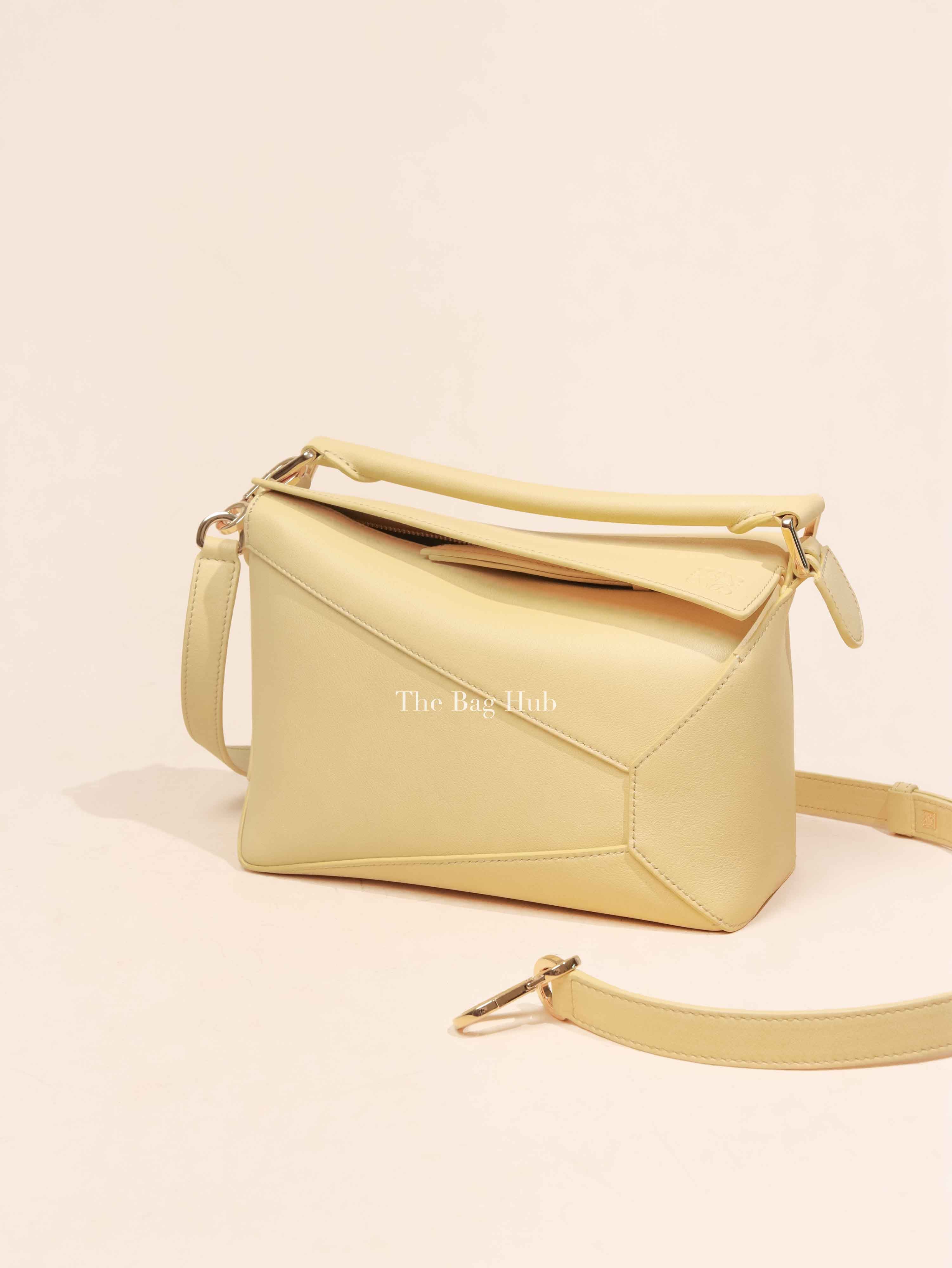 Loewe Vanilla Classic Calfskin Small Puzzle Edge Bag | Designer