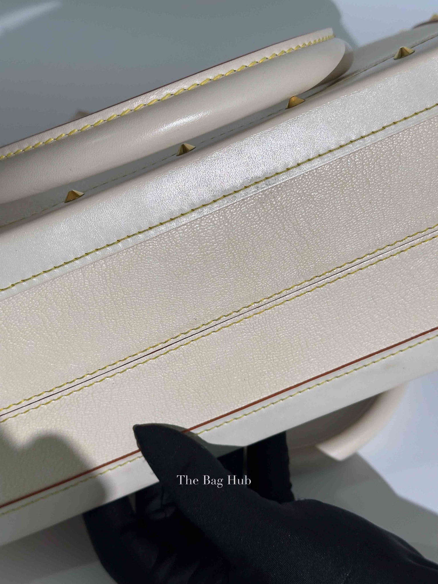 Louis Vuitton White Suhali Leather Le Fabuleux Bag