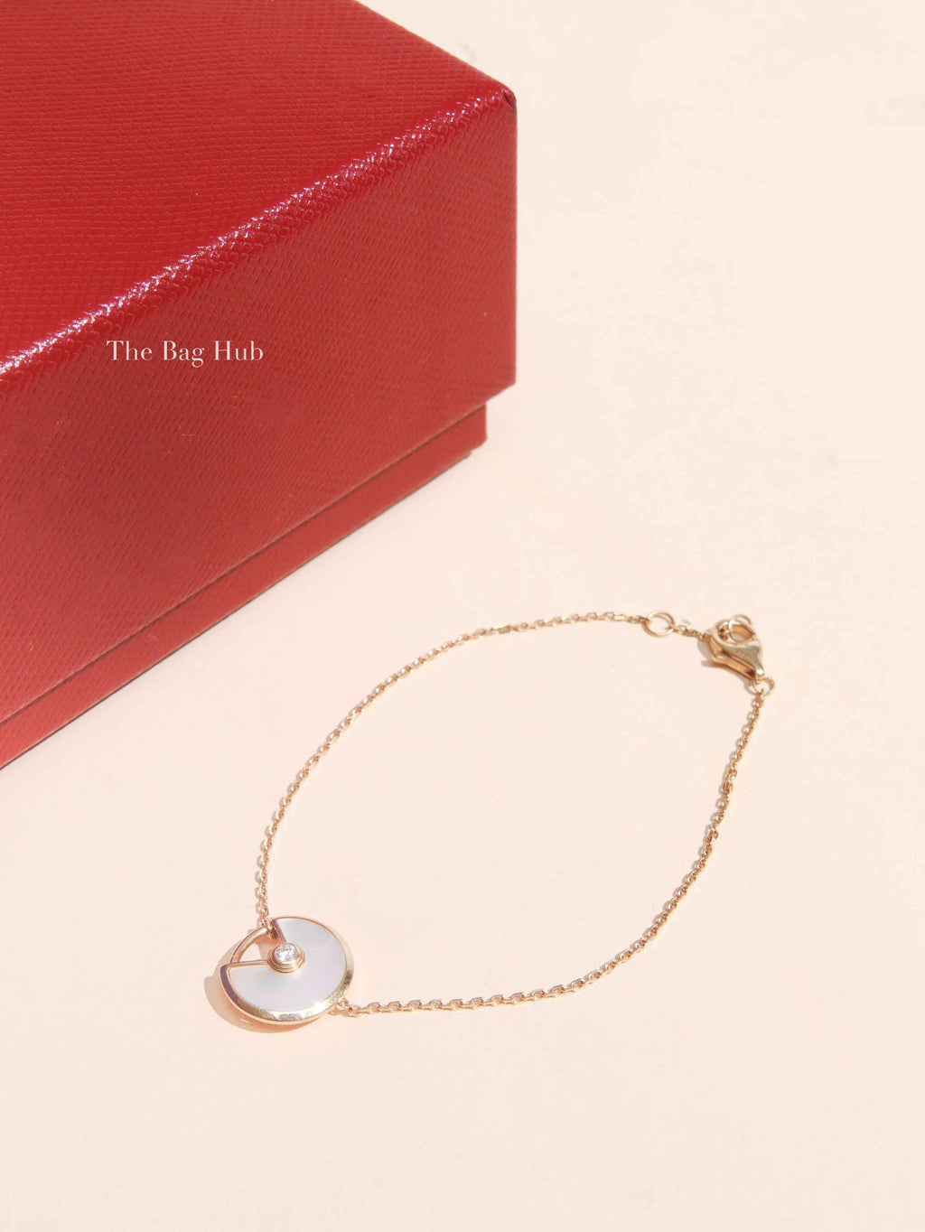 Cartier Amulette de Cartier Mother of Pearl Diamond 18K Yellow Gold Bracelet